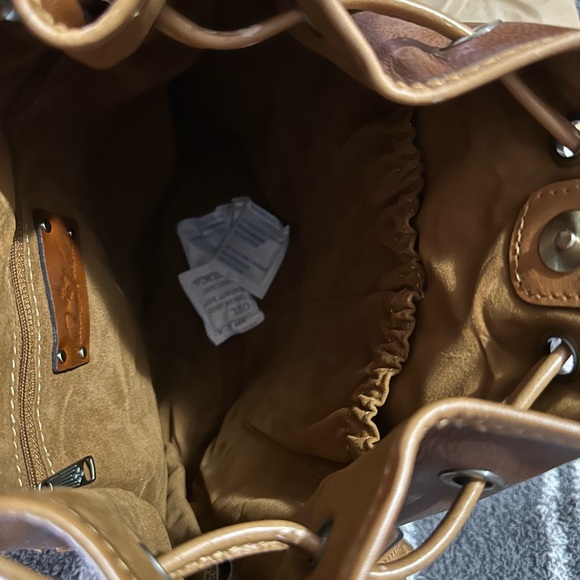 NWT Patricia Nash Brindisi Cognac leather Bucket Bag - Picture 7 of 7